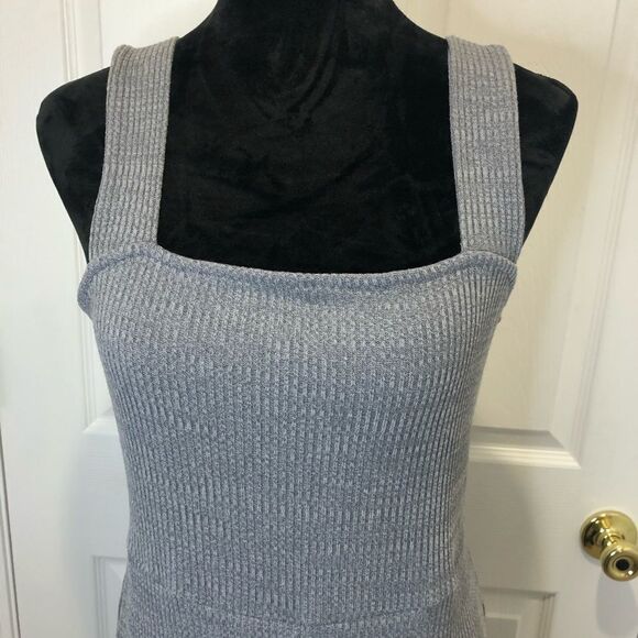 Wild Fable gray one piece jumper, size medium - Picture 2 of 6